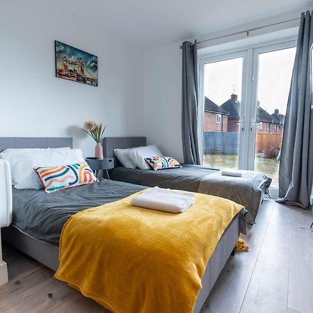 Flat 03 Studio Flat Near Aylesbury Station Free Parking Esterno foto